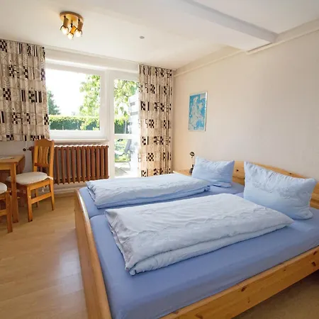 Ferienzimmer Zum Foersterberg Hagen (Rugen)